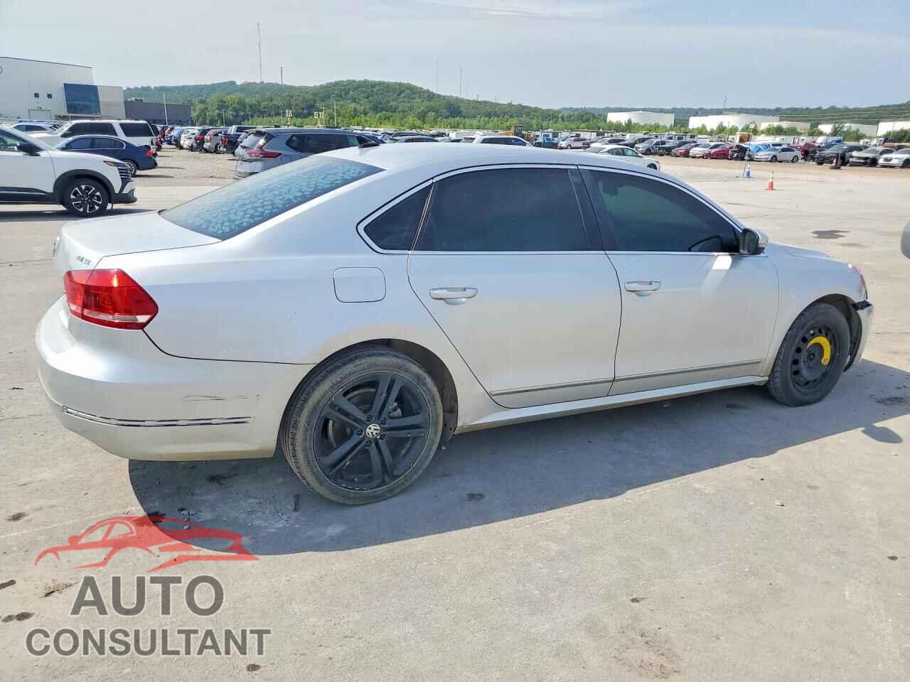 VOLKSWAGEN PASSAT 2015 - 1VWBV7A3XFC117679