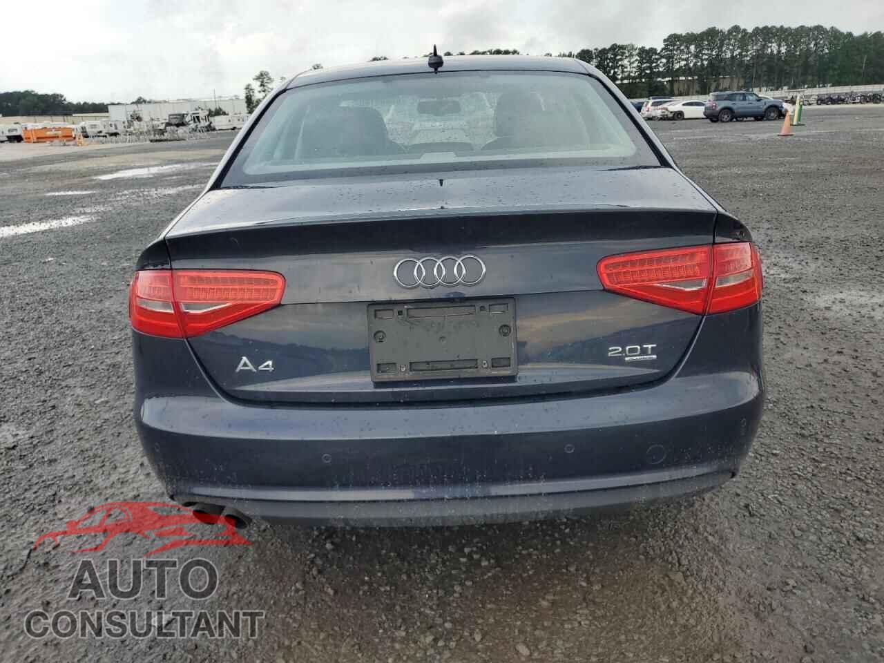 AUDI A4 2013 - WAUKFBFL1DN048908