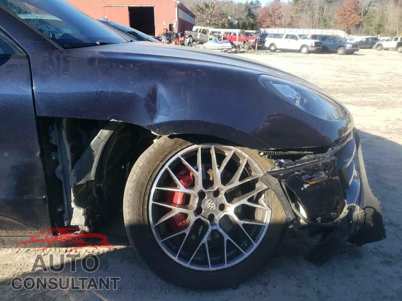 PORSCHE MACAN 2018 - WP1AF2A56JLB70371