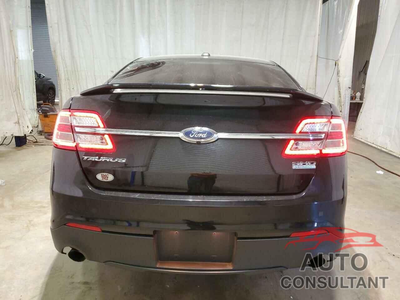 FORD TAURUS 2019 - 1FAHP2KT2KG102093