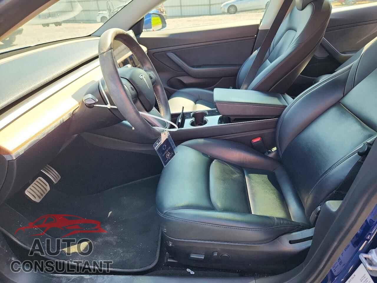 TESLA MODEL 3 2020 - 5YJ3E1EC3LF623805