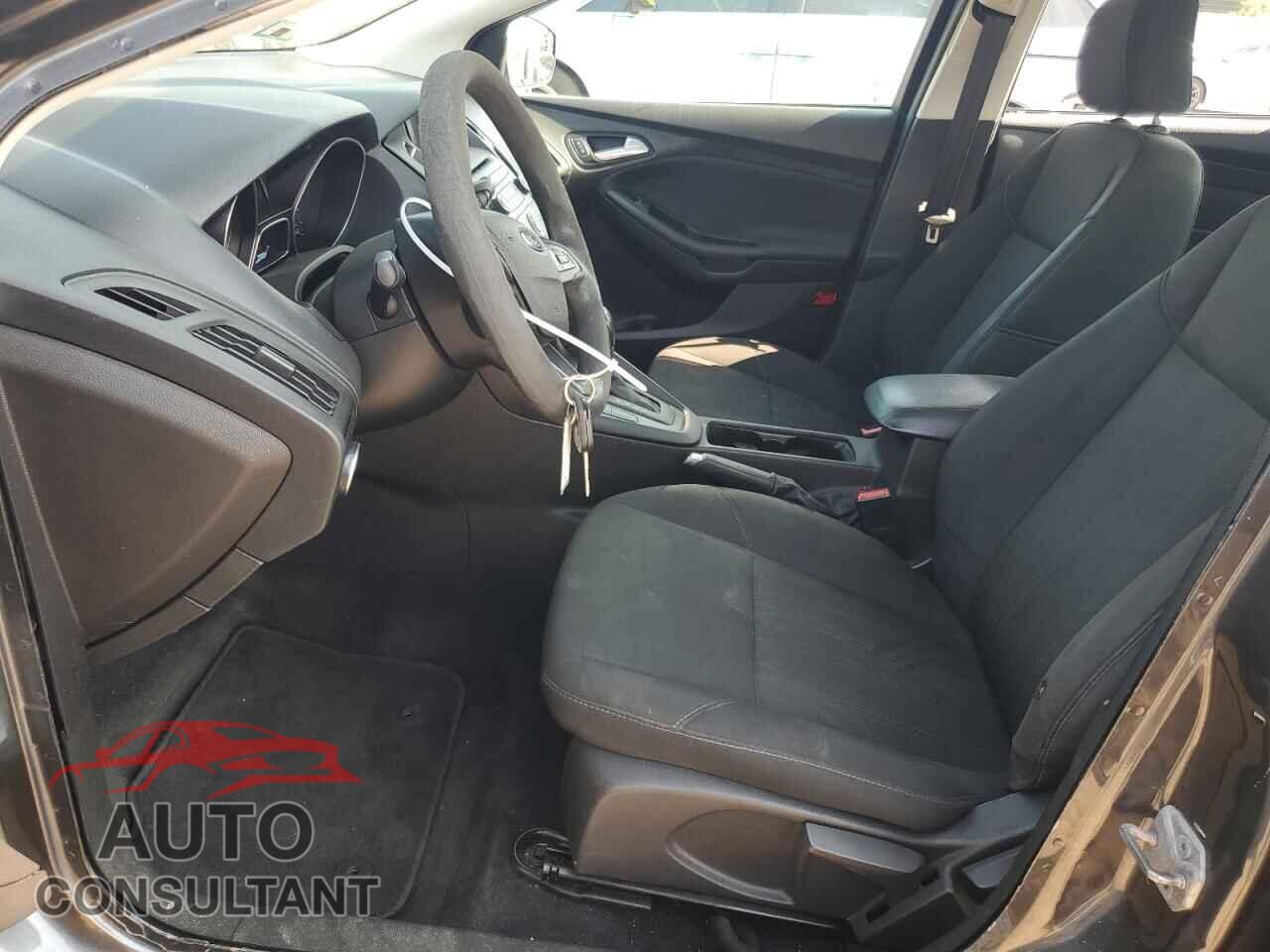 FORD FOCUS 2016 - 1FADP3FE0GL266683