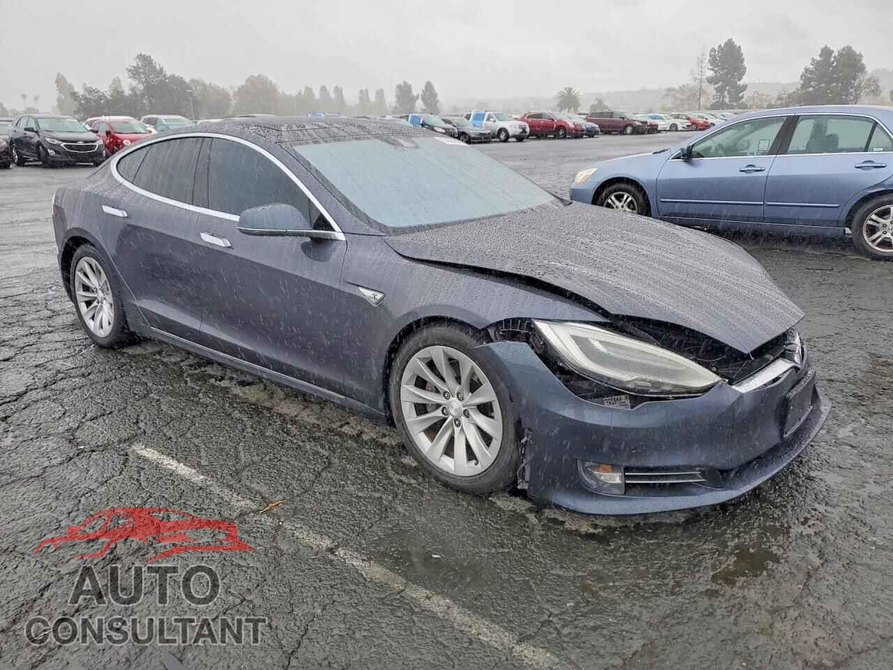 TESLA MODEL S 2016 - 5YJSA1E26GF139518