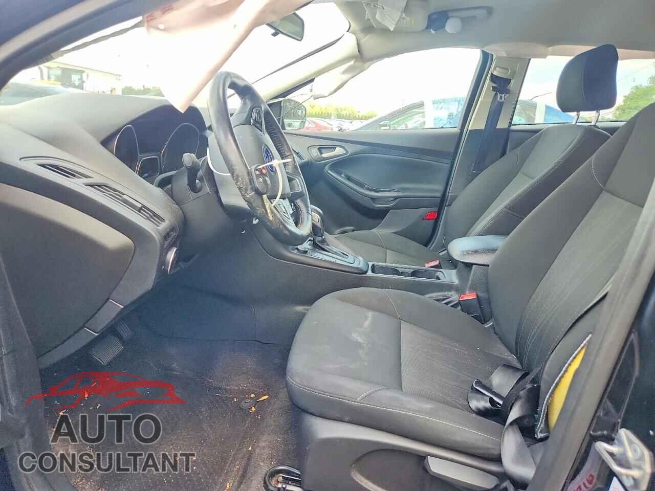 FORD FOCUS 2017 - 1FADP3F2XHL348041