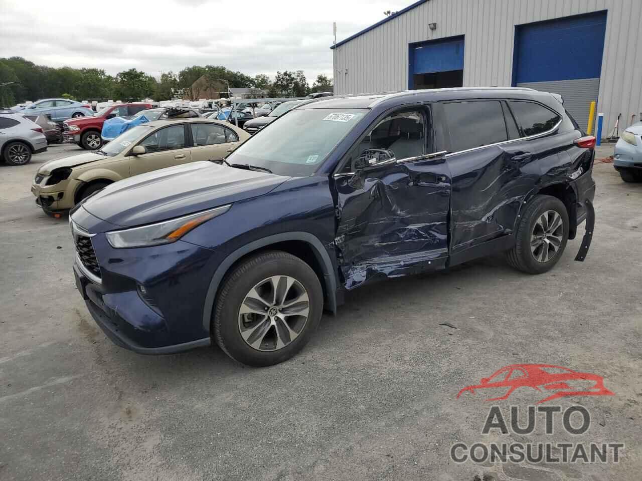 TOYOTA HIGHLANDER 2022 - 5TDGZRBH3NS573796
