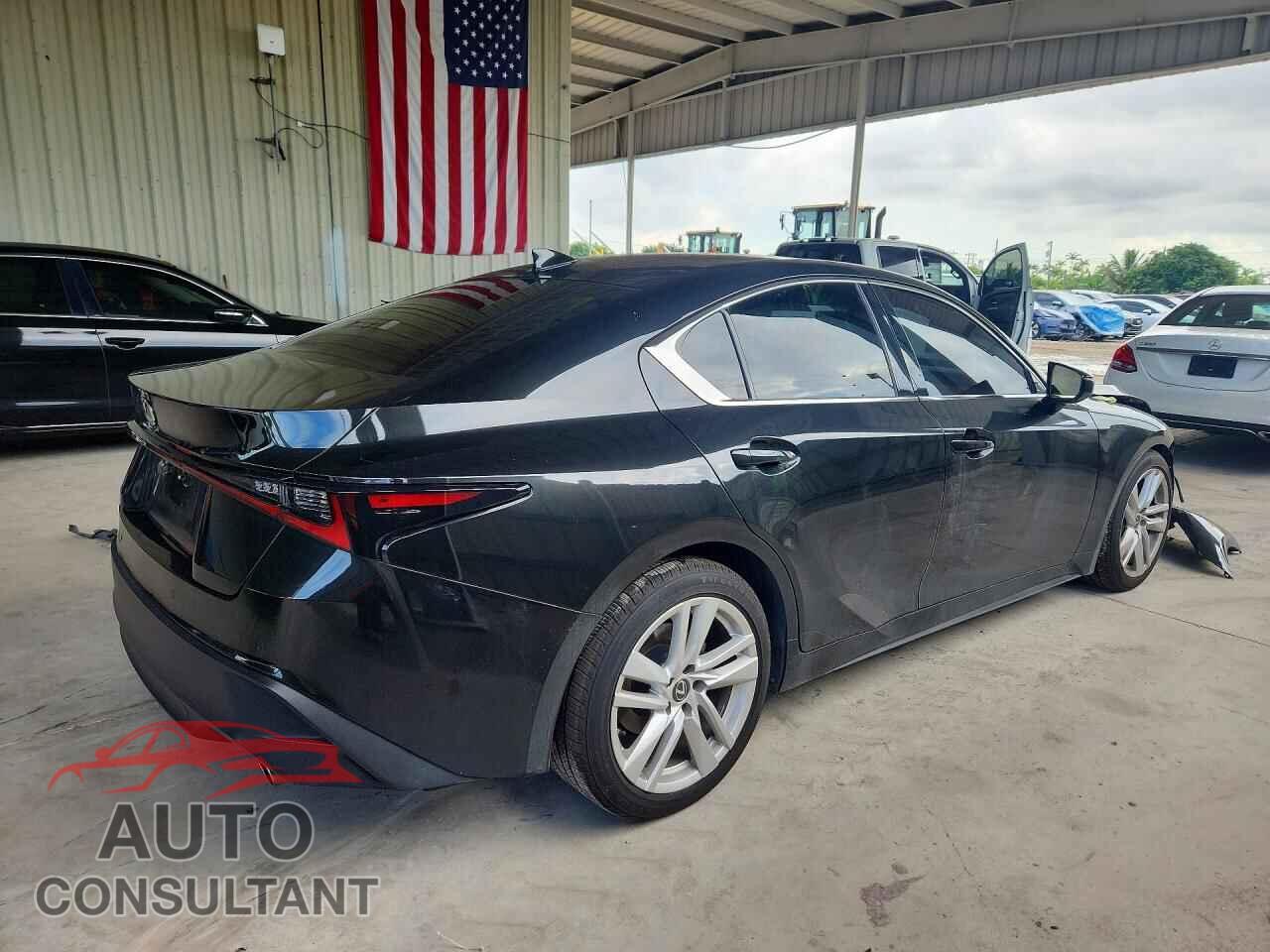 LEXUS IS 2021 - JTHCA1D29M5116557