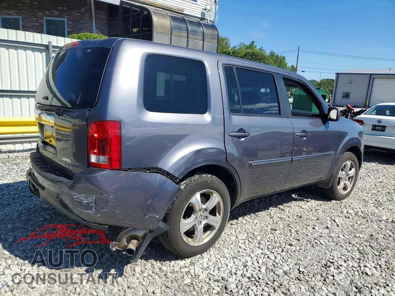 HONDA PILOT 2015 - 5FNYF4H78FB017830