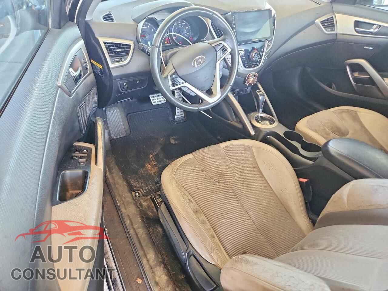 HYUNDAI VELOSTER 2012 - KMHTC6AD2CU065174