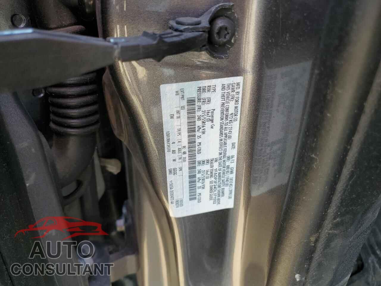 FORD FOCUS 2013 - 1FADP3F24DL371552
