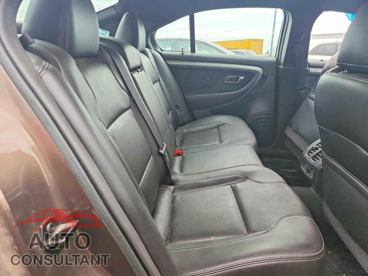 FORD TAURUS 2015 - 1FAHP2E80FG105569