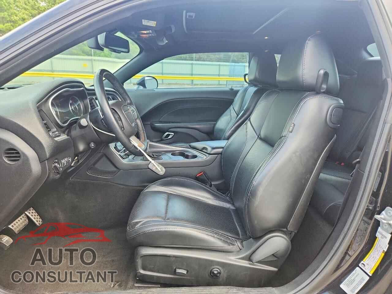 DODGE CHALLENGER 2015 - 2C3CDZBT2FH913851