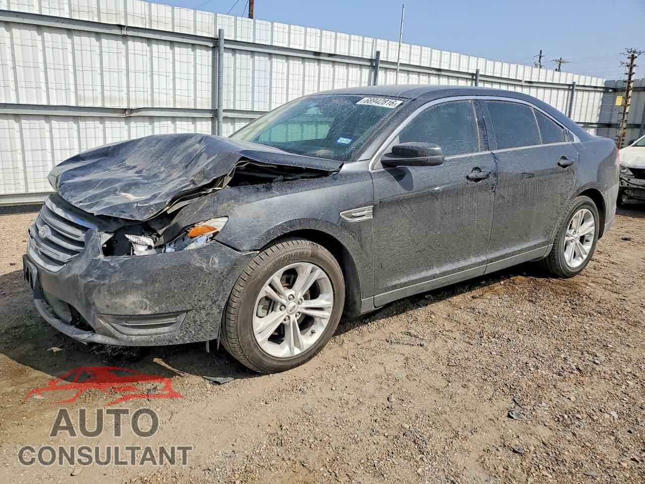 FORD TAURUS 2013 - 1FAHP2E82DG133600