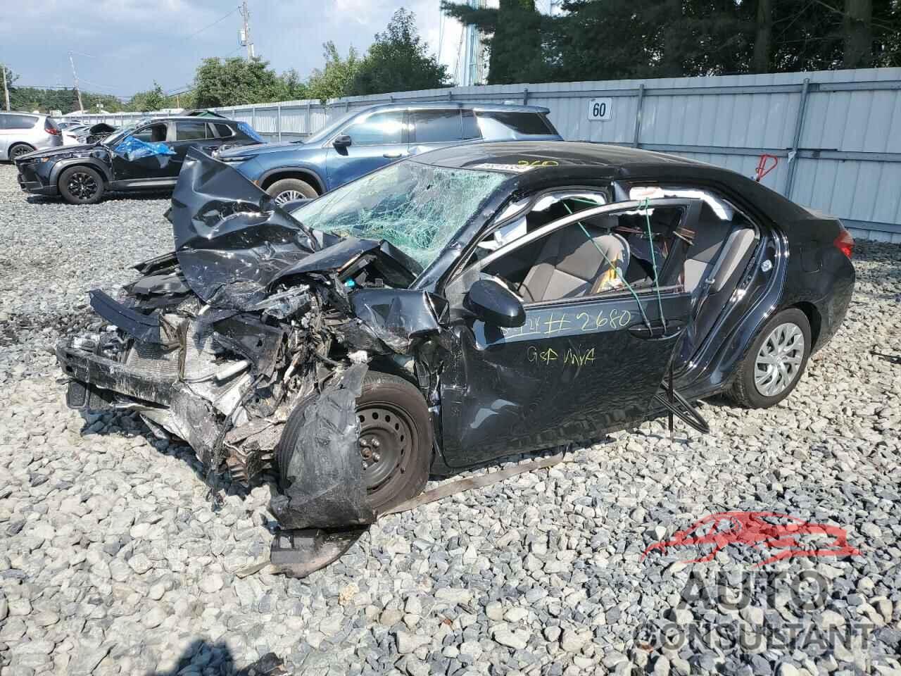 TOYOTA COROLLA 2018 - 2T1BURHE4JC082680