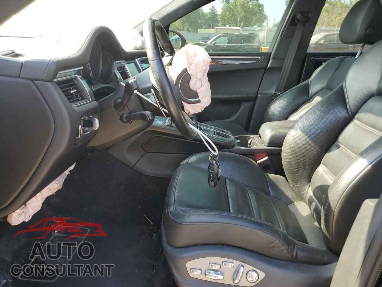 PORSCHE MACAN 2015 - WP1AF2A58FLB91682