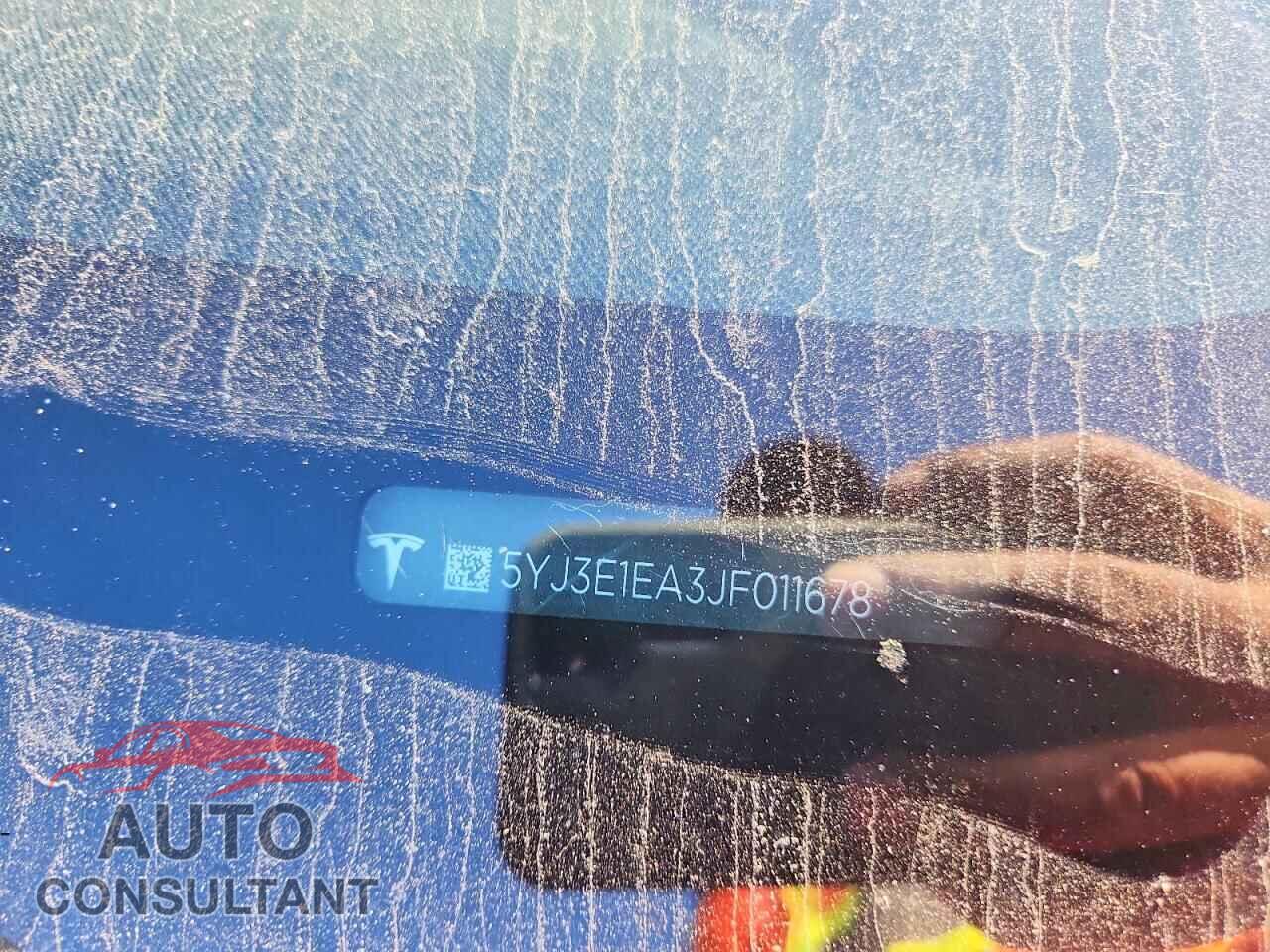 TESLA MODEL 3 2018 - 5YJ3E1EA3JF011678