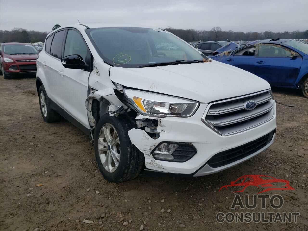 FORD ESCAPE 2017 - 1FMCU0GD8HUD76231