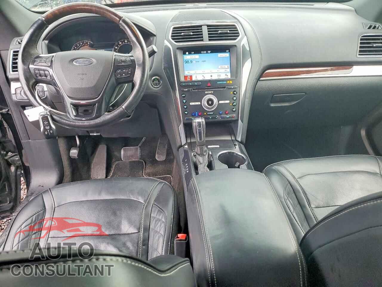 FORD EXPLORER 2017 - 1FM5K8HTXHGD03220