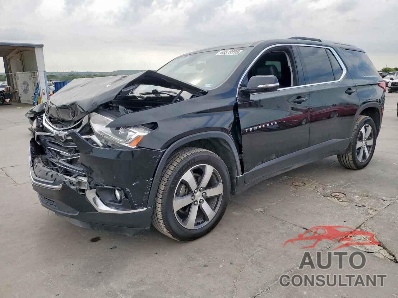 CHEVROLET TRAVERSE 2018 - 1GNERHKW8JJ102385