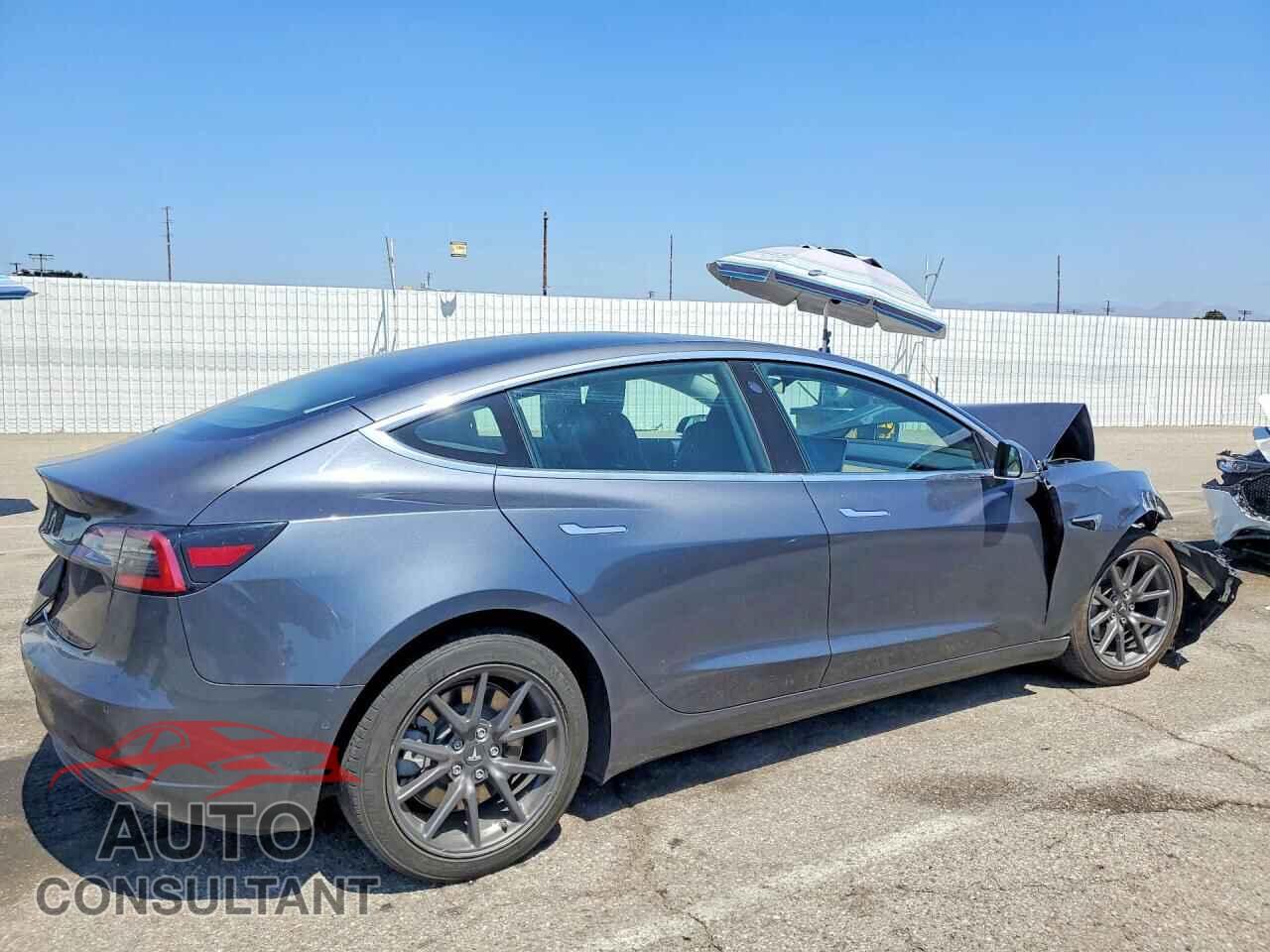 TESLA MODEL 3 2019 - 5YJ3E1EA8KF447458