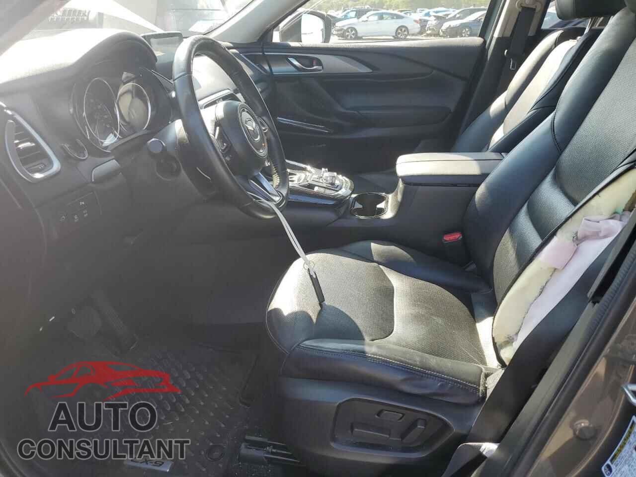 MAZDA CX-9 2018 - JM3TCBCY7J0214090
