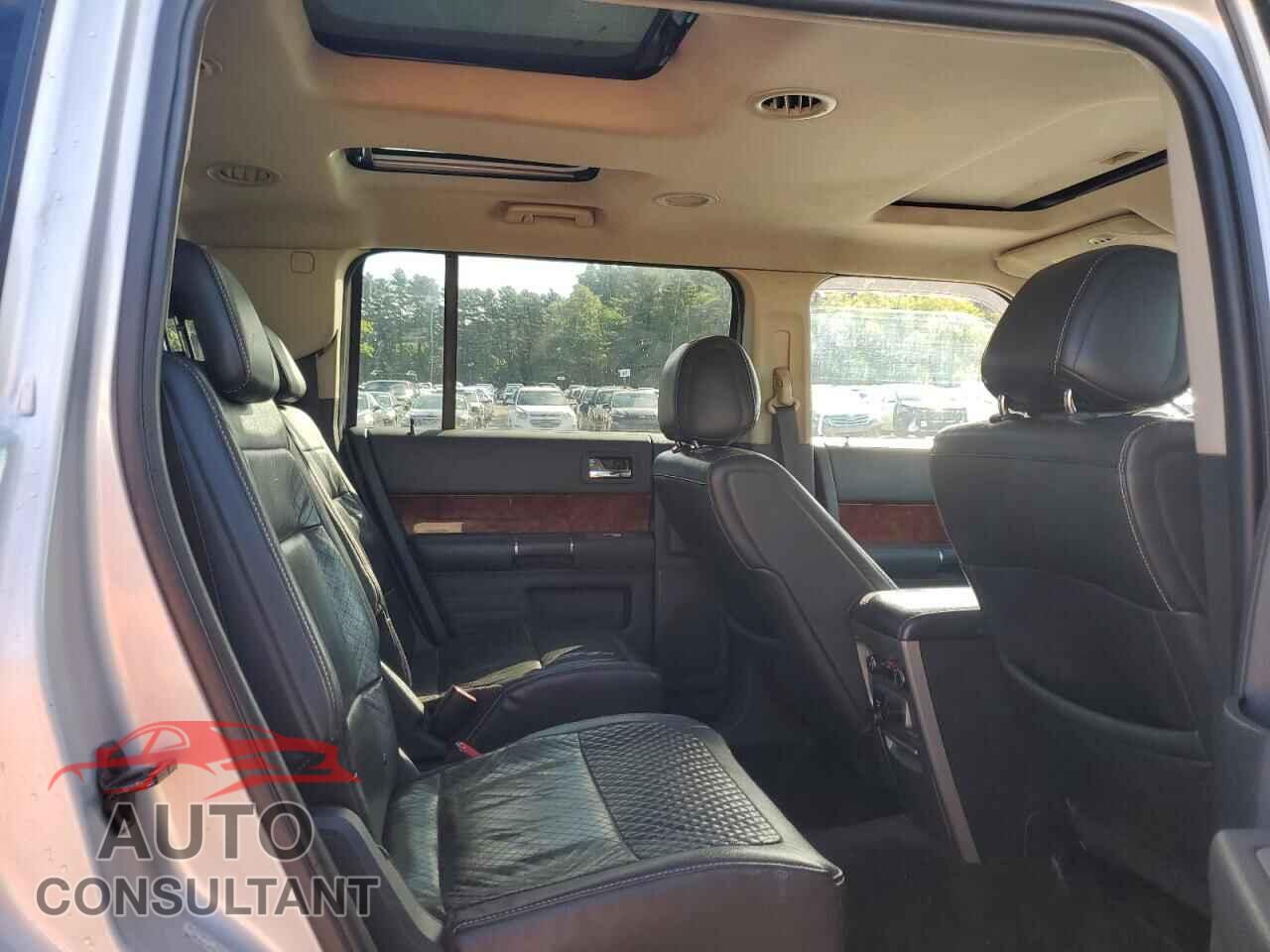 FORD FLEX 2011 - 2FMHK6DT7BBD00524