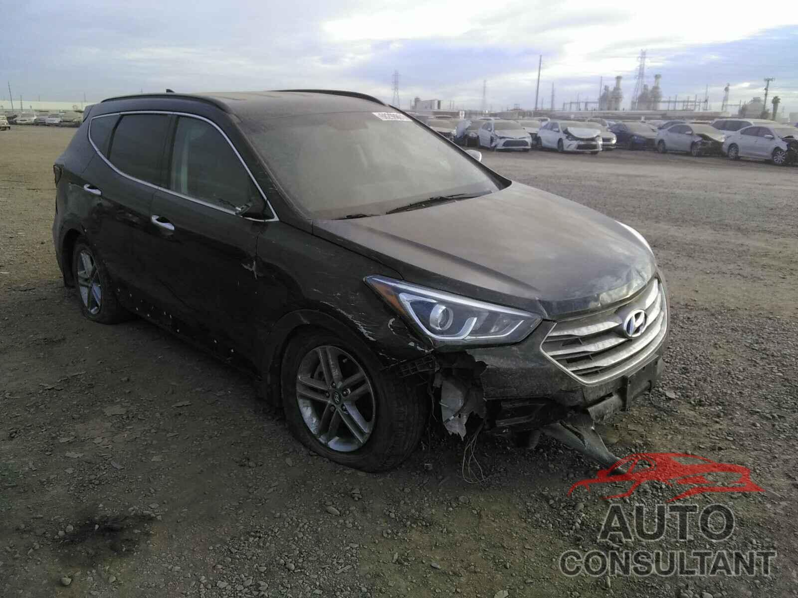 HYUNDAI SANTA FE 2018 - 5NMZU3LB8JH056215