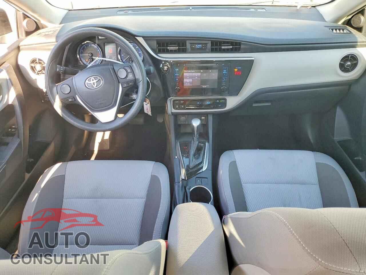 TOYOTA COROLLA 2019 - 2T1BURHE8KC200070