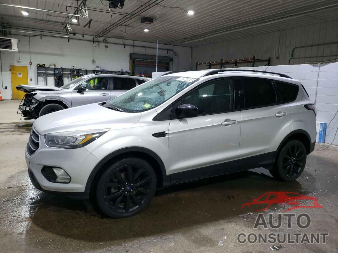 FORD ESCAPE 2018 - 1FMCU0GD4JUA79351