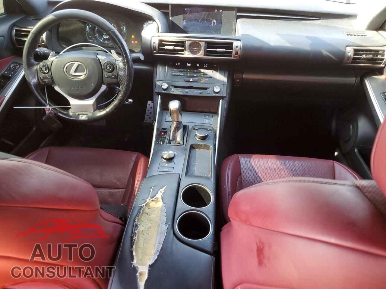 LEXUS IS 2016 - JTHBA1D26G5015363