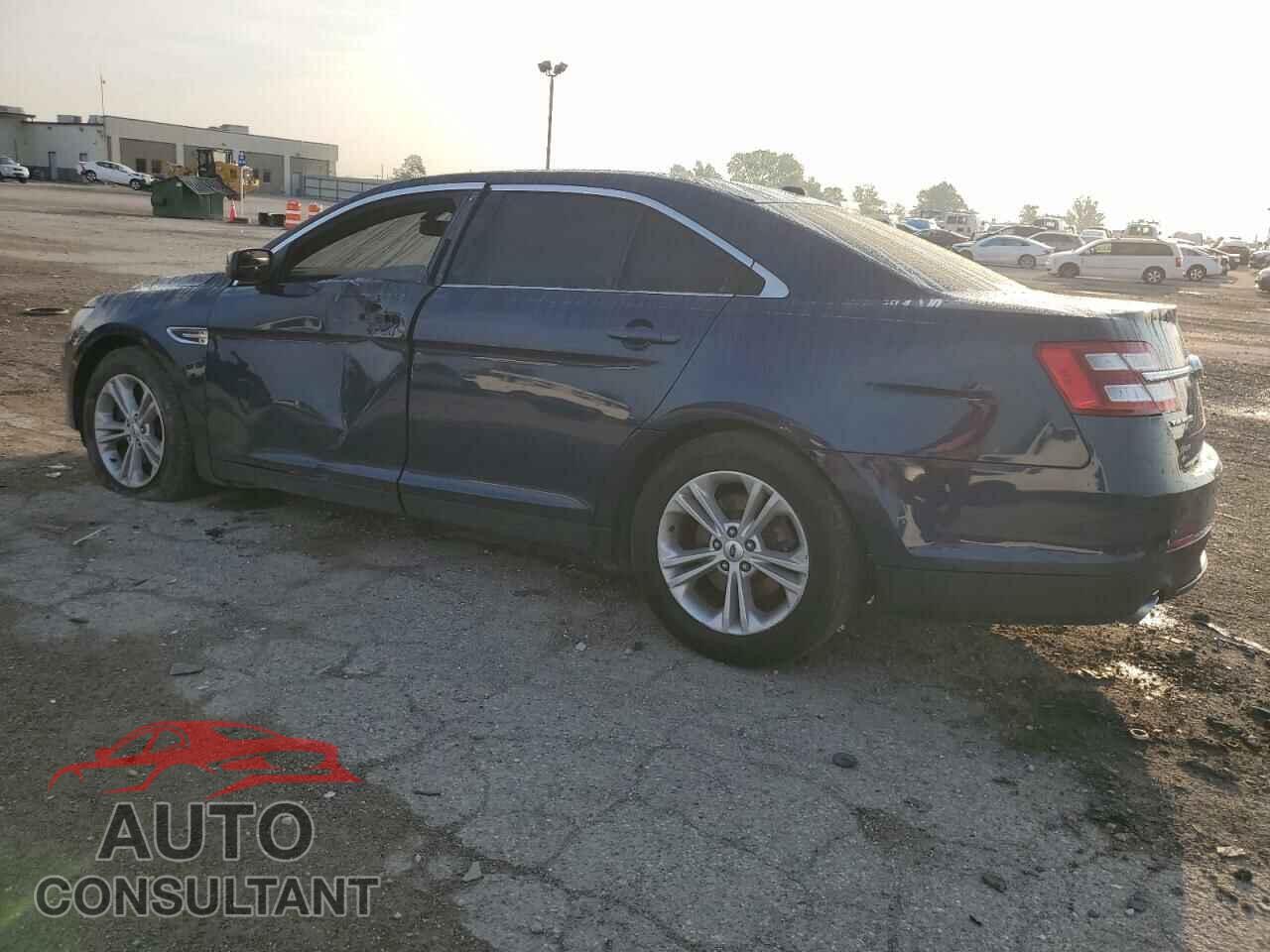 FORD TAURUS 2017 - 1FAHP2E89HG113365