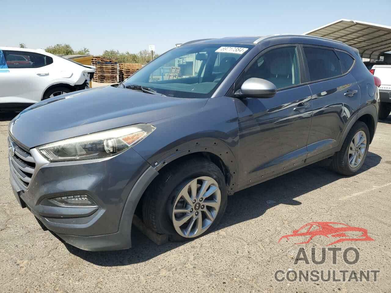 HYUNDAI TUCSON 2018 - KM8J33A45JU600808