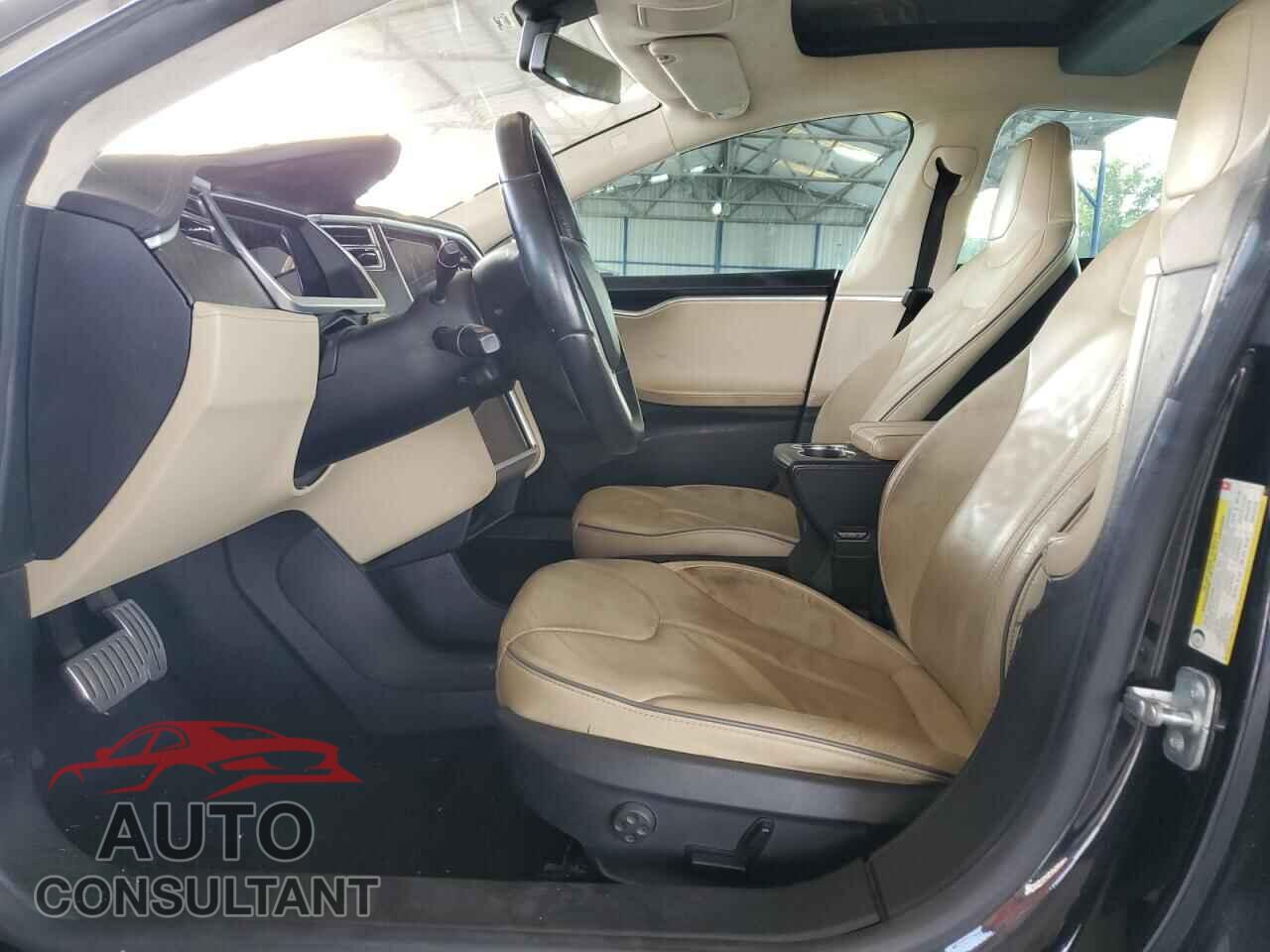 TESLA MODEL S 2013 - 5YJSA1DP5DFP07055