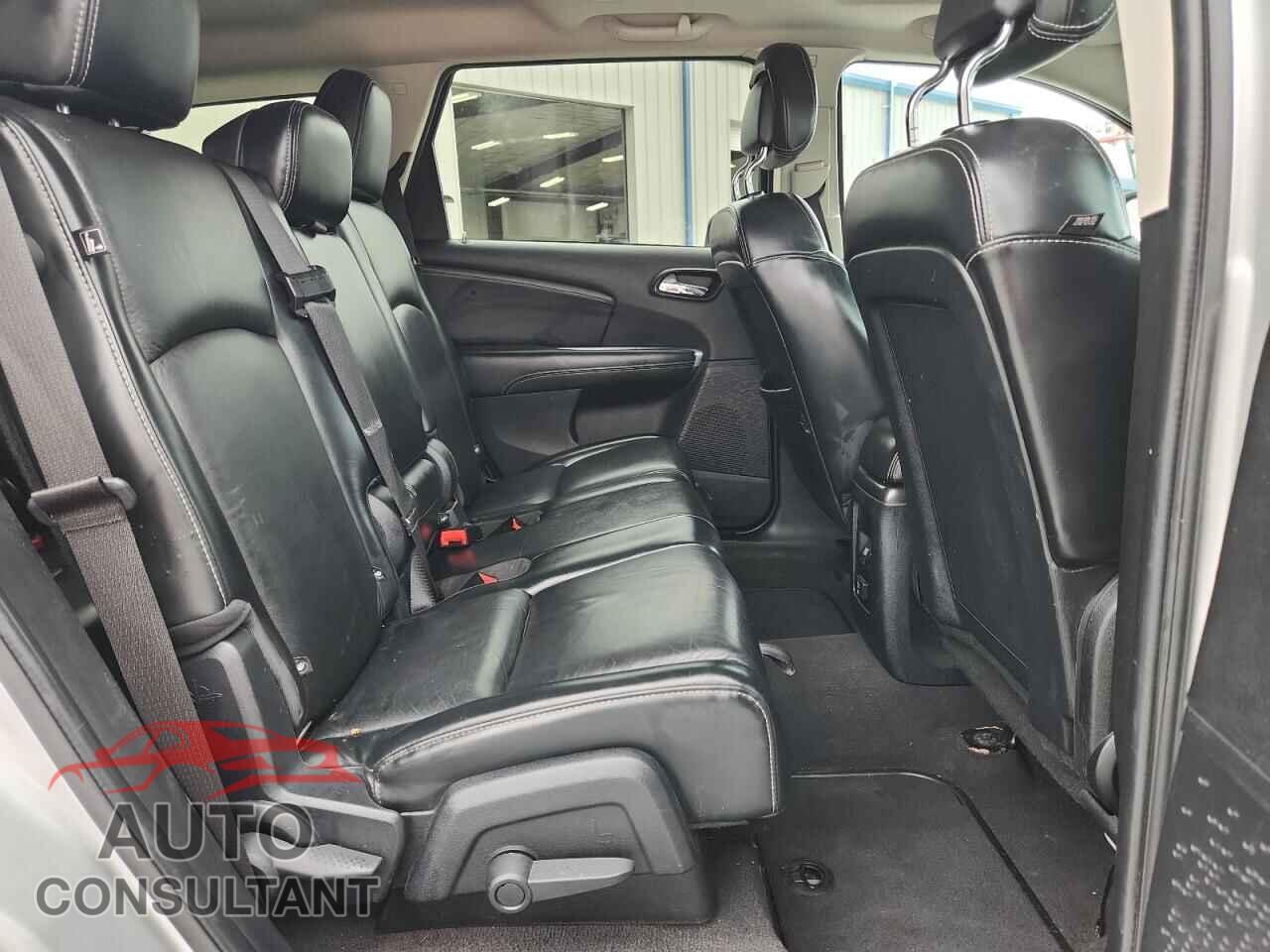 DODGE JOURNEY 2011 - 3D4PH9FG3BT523084