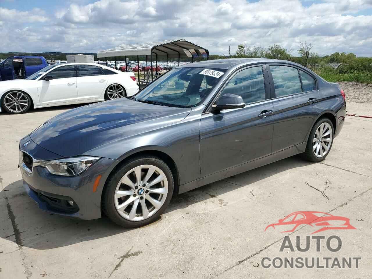 BMW 3 SERIES 2018 - WBA8E5G54JNV03129