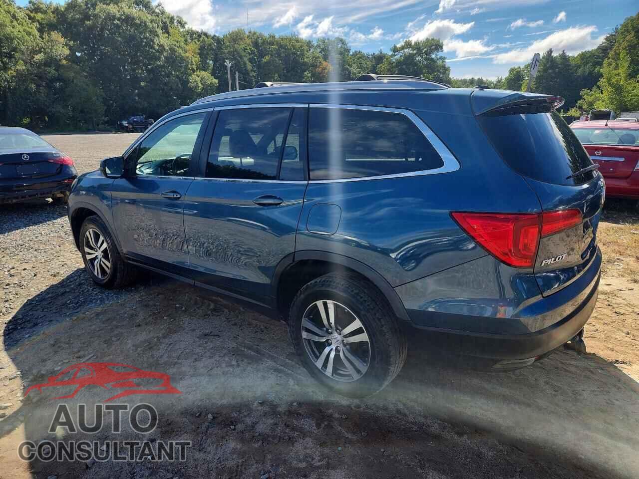 HONDA PILOT 2017 - 5FNYF6H57HB086702