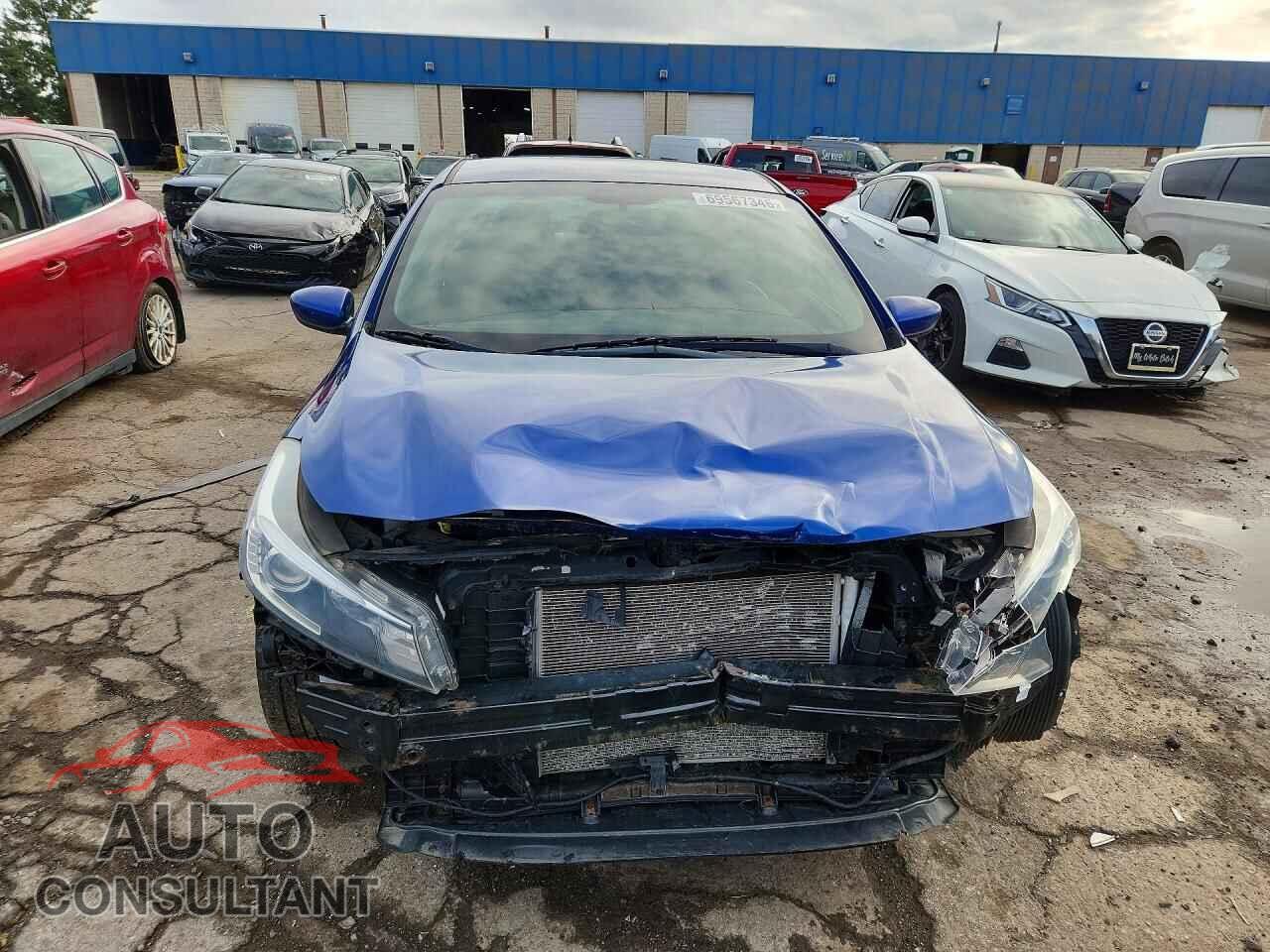 KIA FORTE 2017 - 3KPFL4A73HE158159