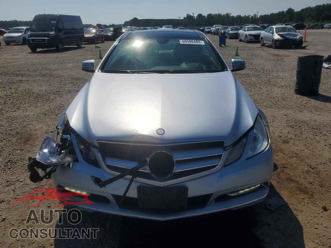 MERCEDES-BENZ E-CLASS 2013 - WDDKJ8JB3DF217880