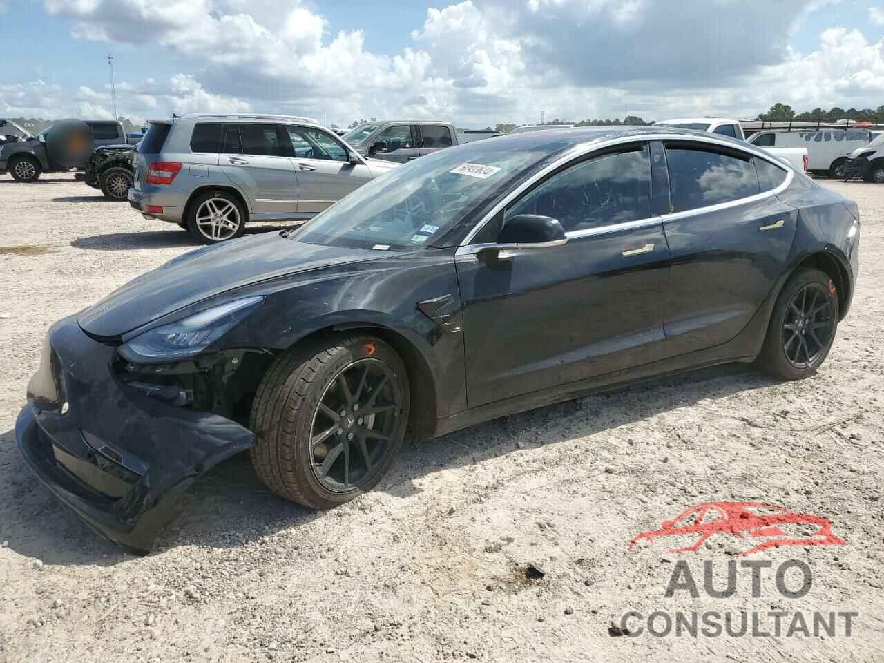 TESLA MODEL 3 2019 - 5YJ3E1EB5KF199078