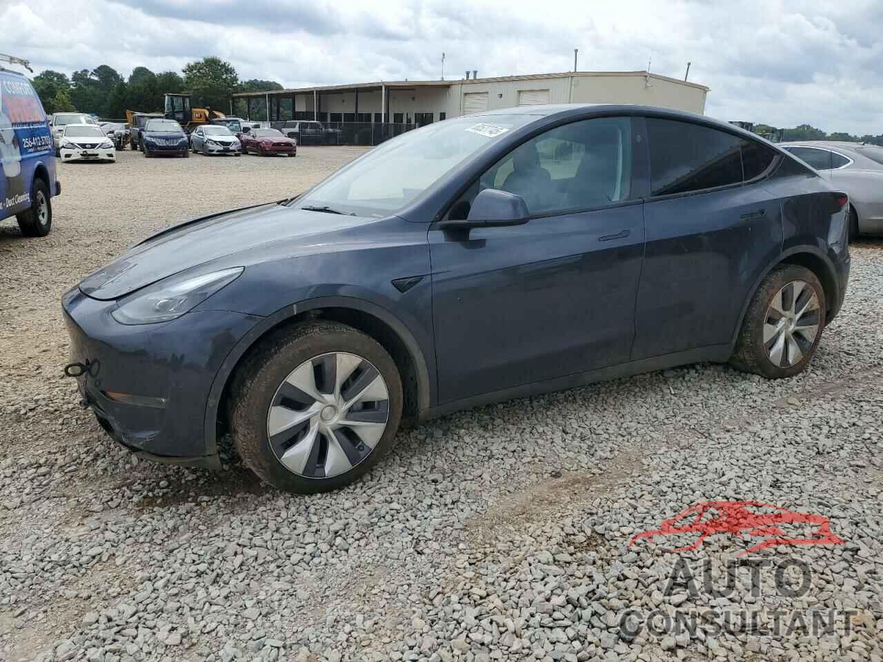 TESLA MODEL Y 2024 - 7SAYGDEE8RA243340
