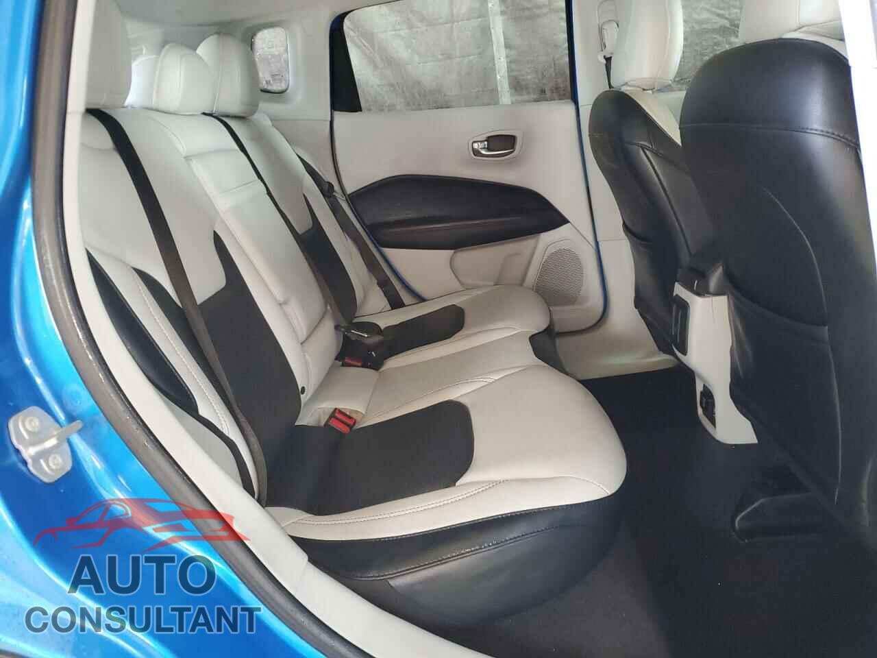 JEEP COMPASS 2017 - 3C4NJDCB7HT641989