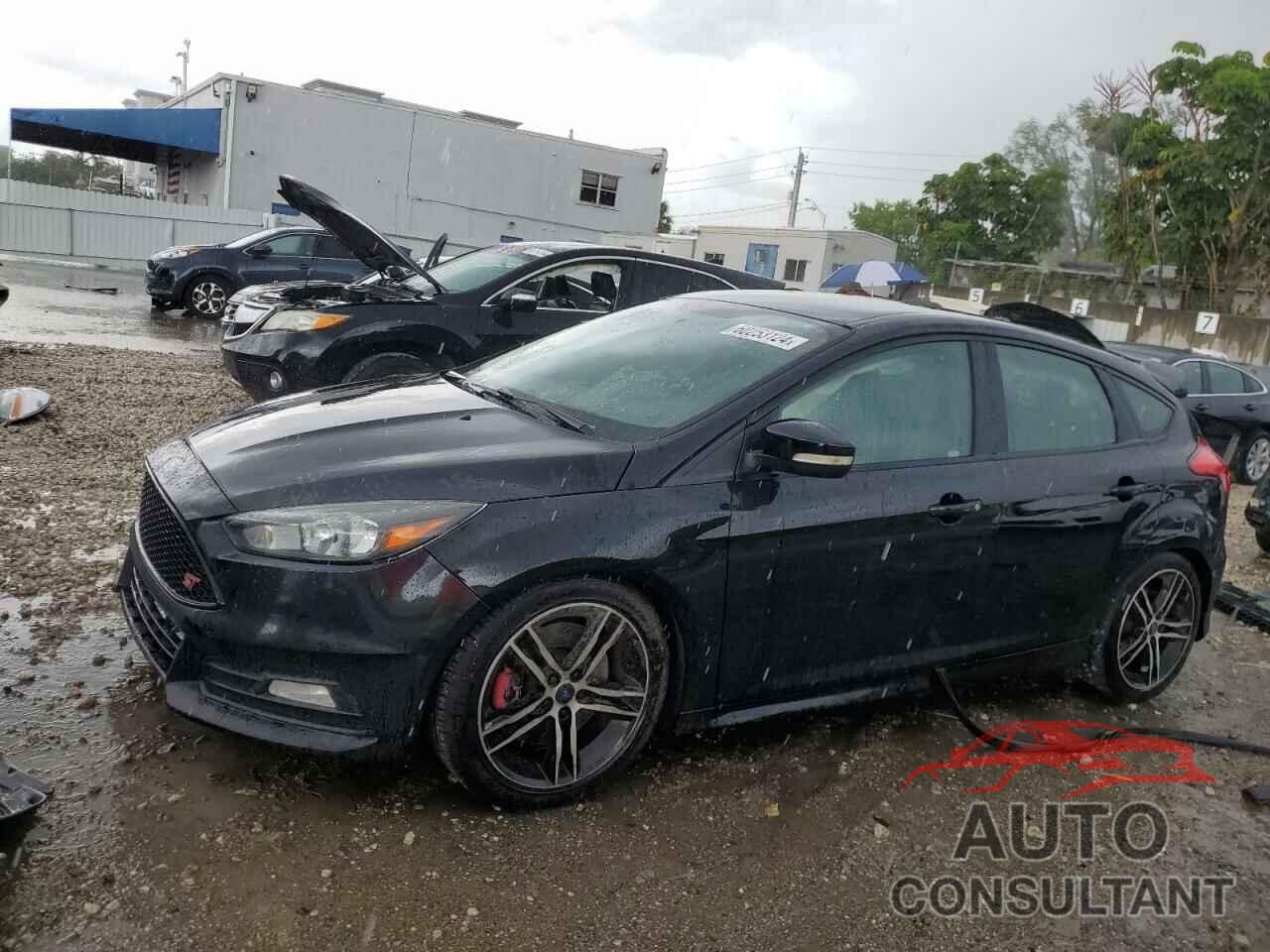 FORD FOCUS 2016 - 1FADP3L96GL318356