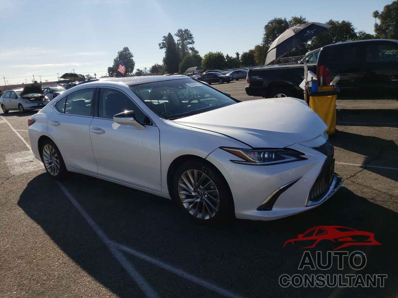 LEXUS ES350 2019 - 58ABZ1B15KU035059