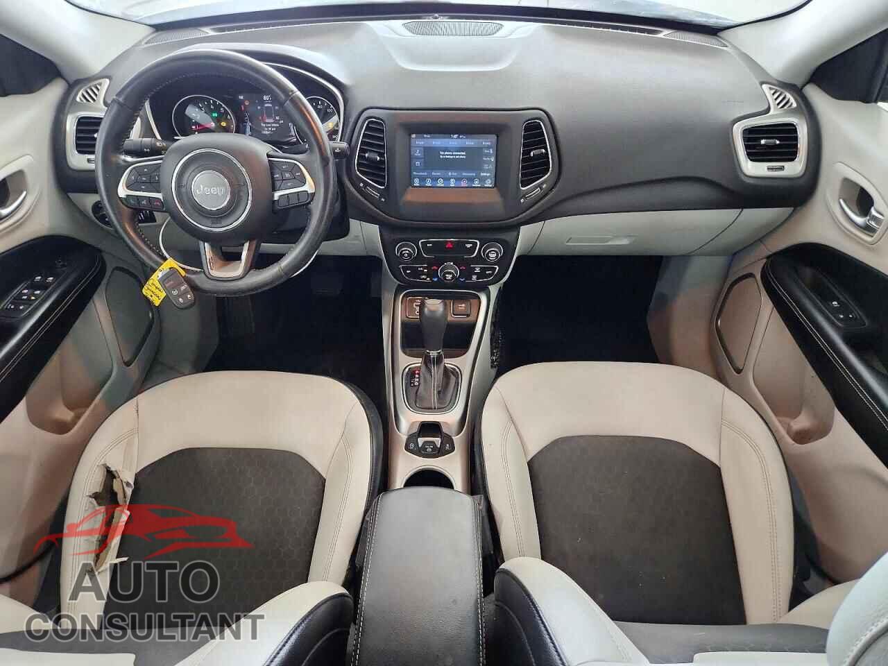 JEEP COMPASS 2017 - 3C4NJCBB1HT632846