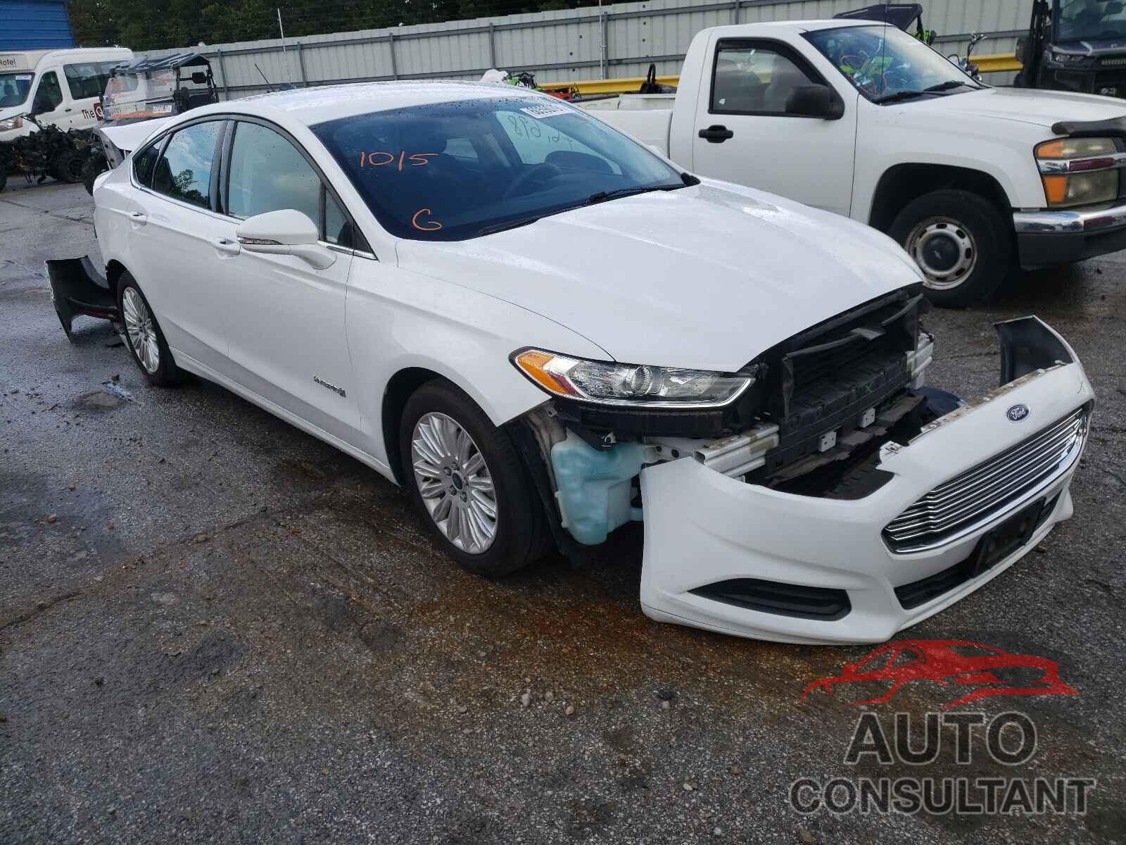 FORD FUSION 2016 - 3FA6P0LU6GR404408