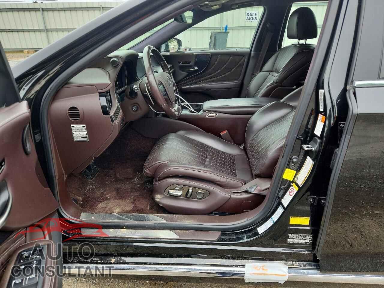 LEXUS LS500 2018 - JTHC5LFF3J5002467