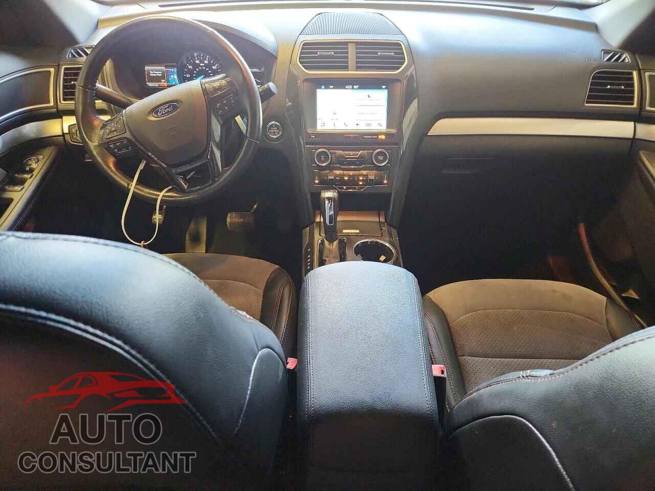 FORD EXPLORER 2017 - 1FM5K7D89HGD96100