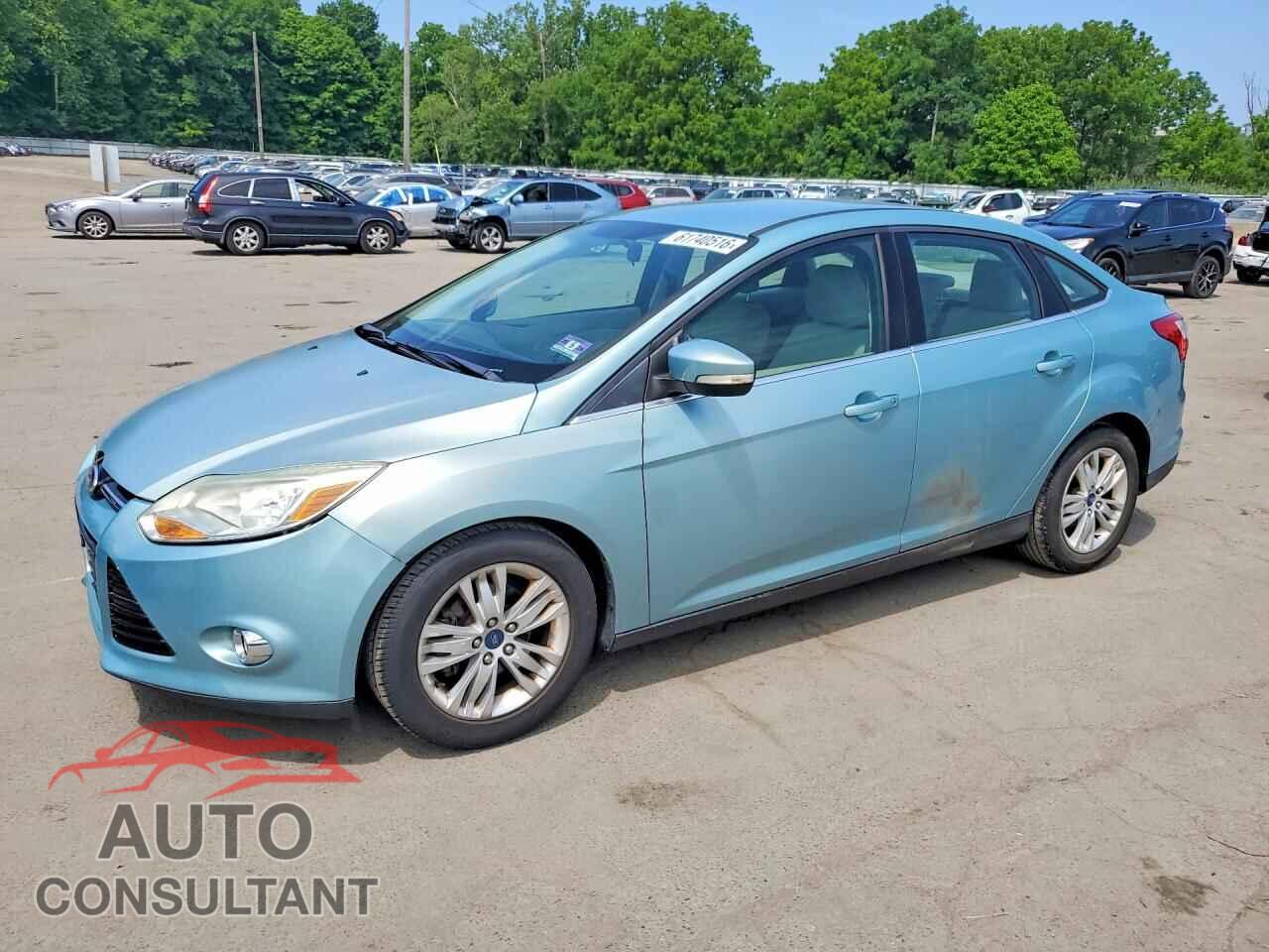 FORD FOCUS 2012 - 1FAHP3H24CL411027