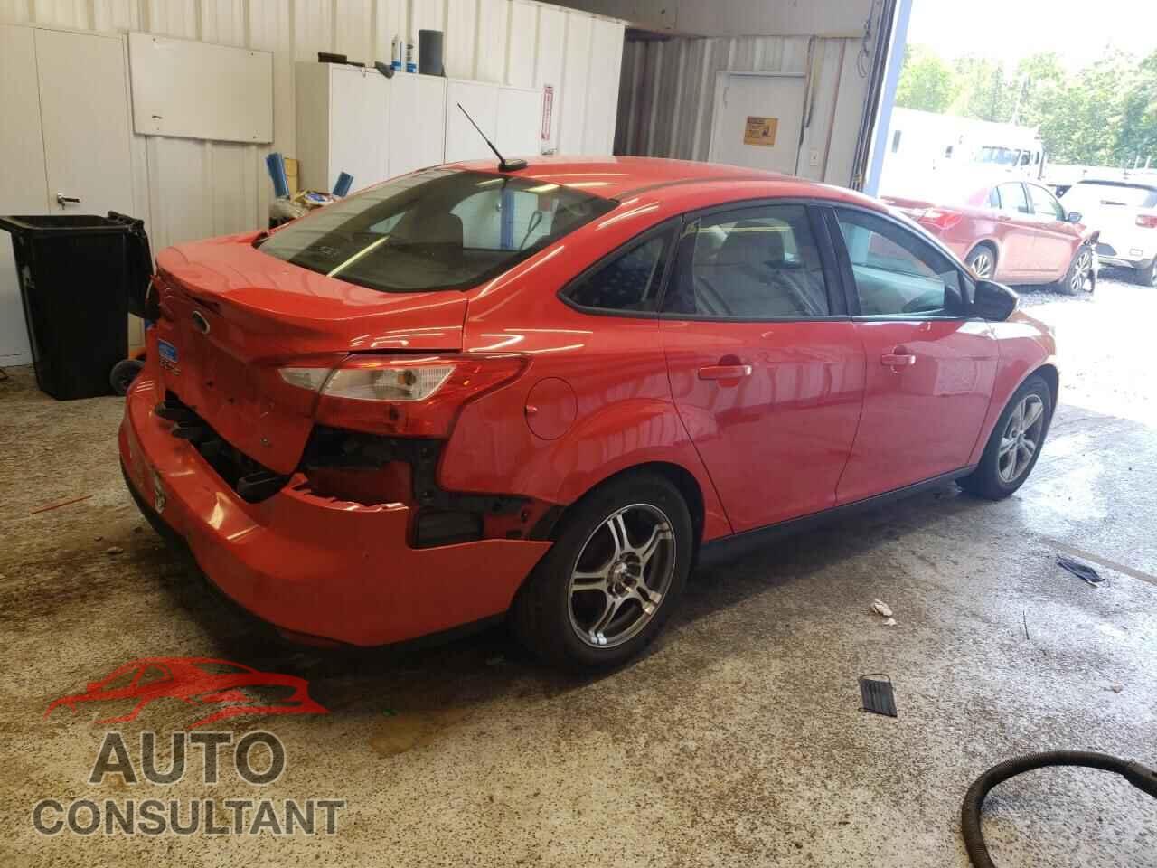 FORD FOCUS 2014 - 1FADP3F25EL400400
