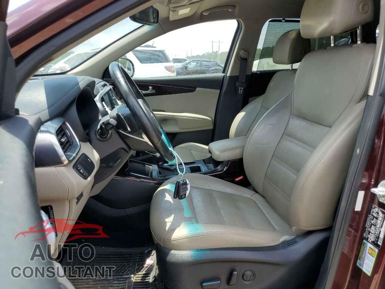 KIA SORENTO 2017 - 5XYPH4A15HG262124