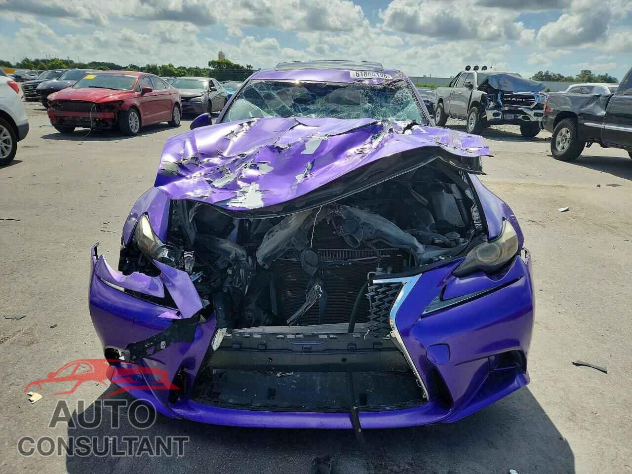 LEXUS IS 2014 - JTHBF1D28E5031708